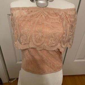 BUCKLE Daytrip off shoulder women’s blouse NWT